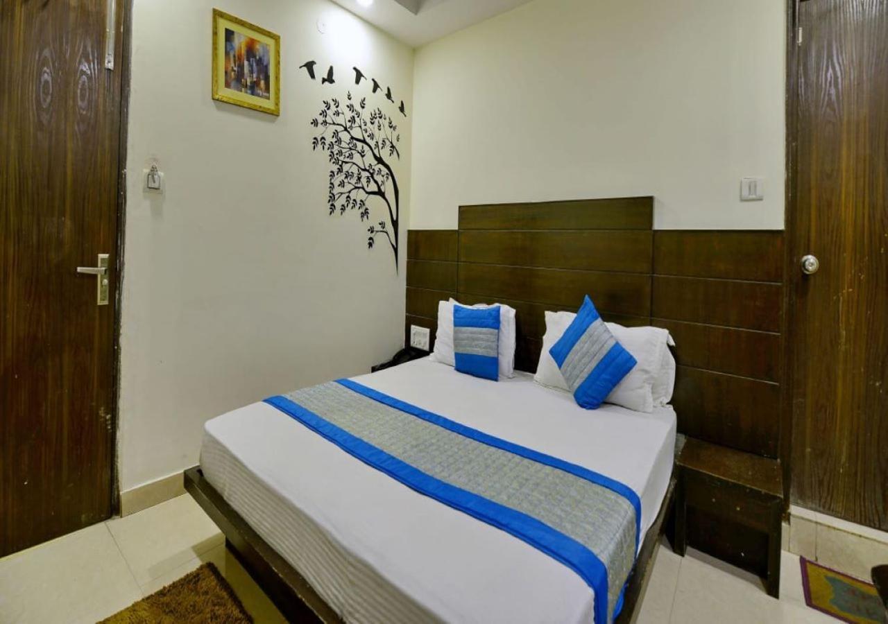 Hotel International Neelam Near New Delhi Railway Station Nueva Delhi Exterior foto