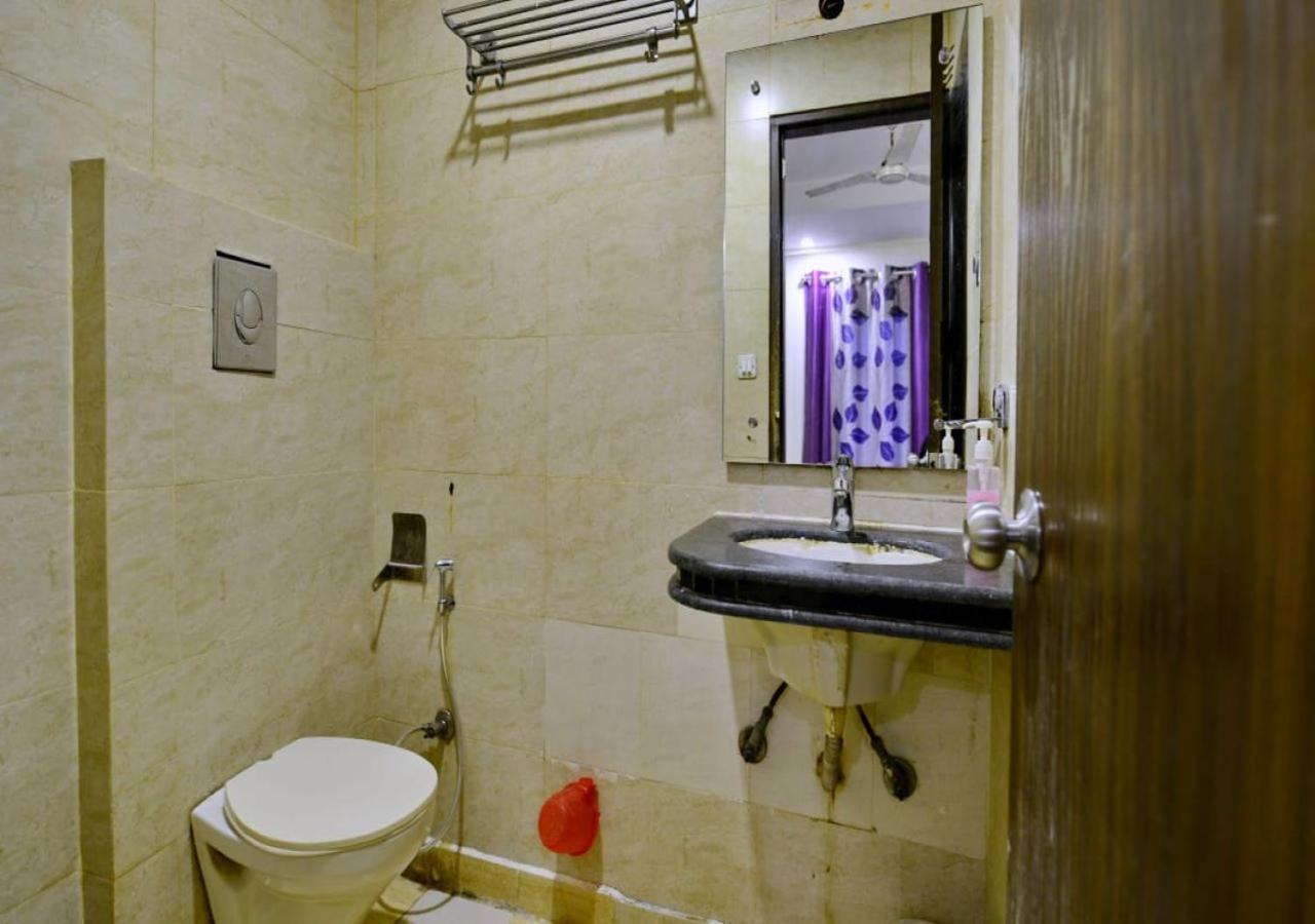 Hotel International Neelam Near New Delhi Railway Station Nueva Delhi Exterior foto