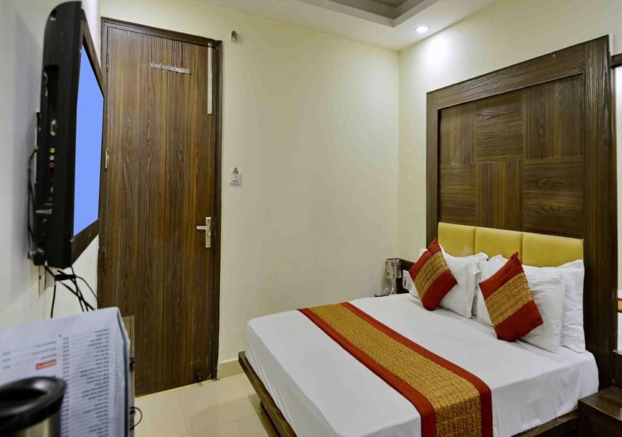 Hotel International Neelam Near New Delhi Railway Station Nueva Delhi Exterior foto