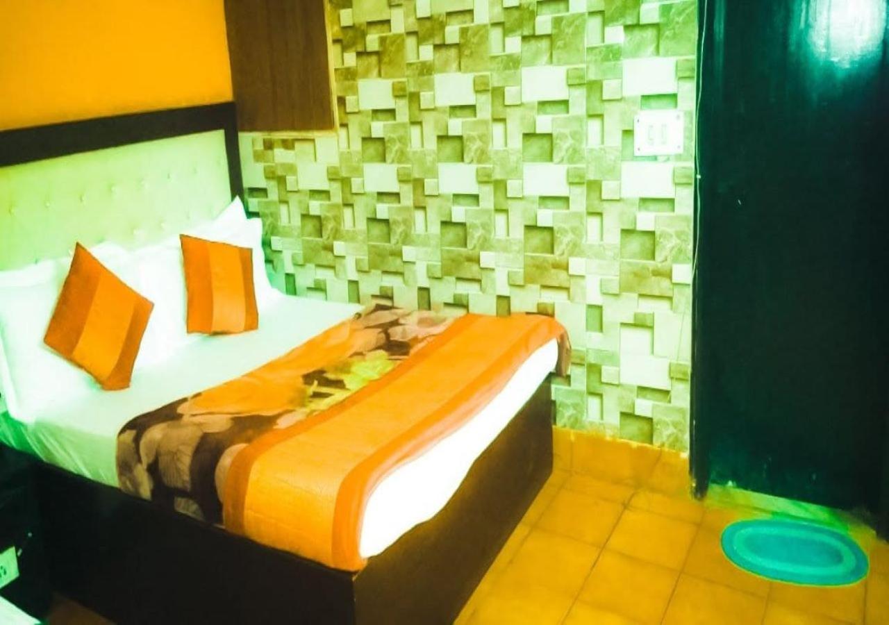 Hotel International Neelam Near New Delhi Railway Station Nueva Delhi Exterior foto