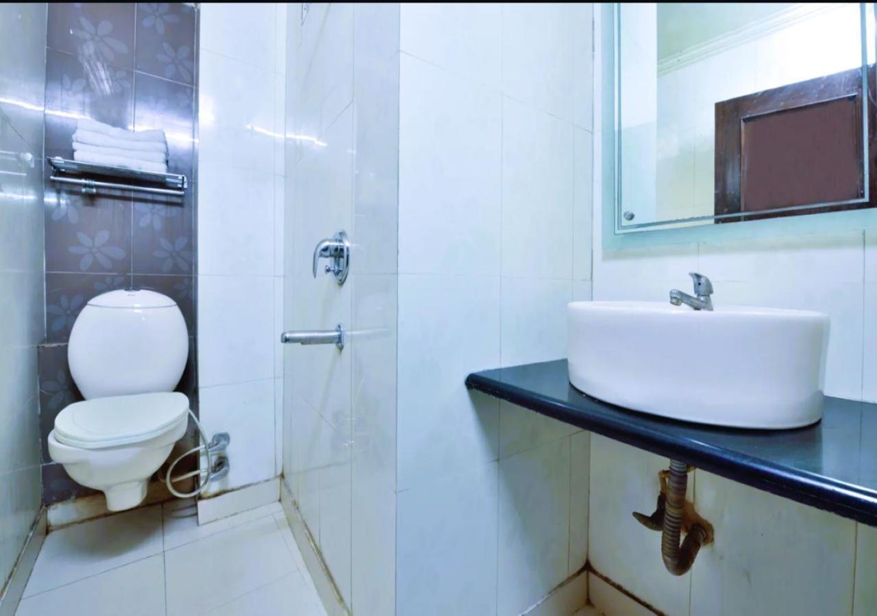 Hotel International Neelam Near New Delhi Railway Station Nueva Delhi Exterior foto